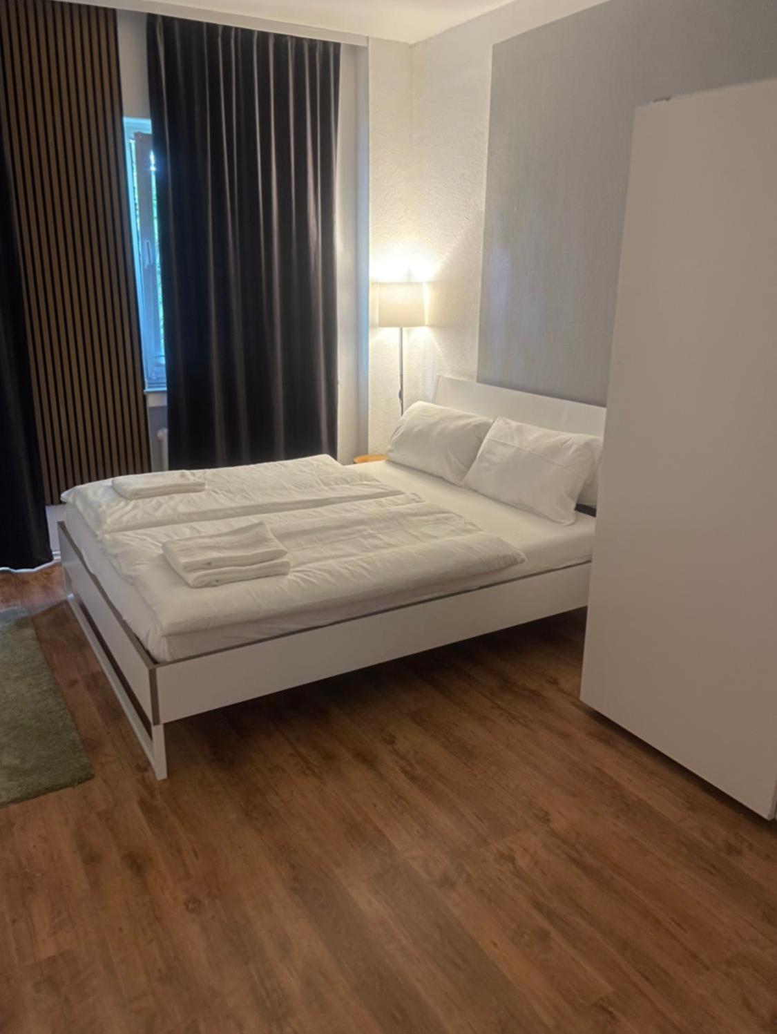 Koeln Wohnung 4 Min Naehe Von Hbf Und Dom Mit Garten ,Balkon & Office Экстерьер фото